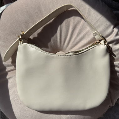 Vintage Cream Shoulder Bag