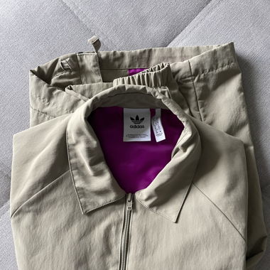 Adidas leichte Jacke