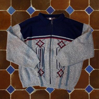Vintage knitted zip-up cardigan