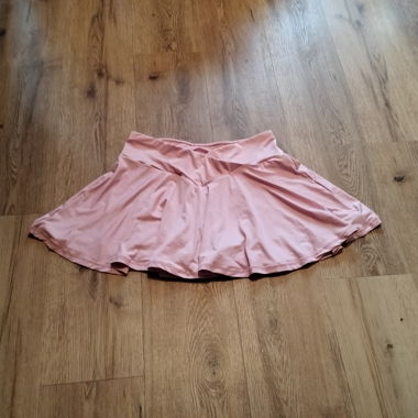 Gonna skater rosa Shein Curve 0XL