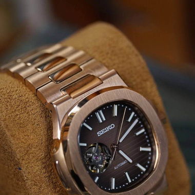 Nautilus Mod „Rode Gold“ NH35 Automatic