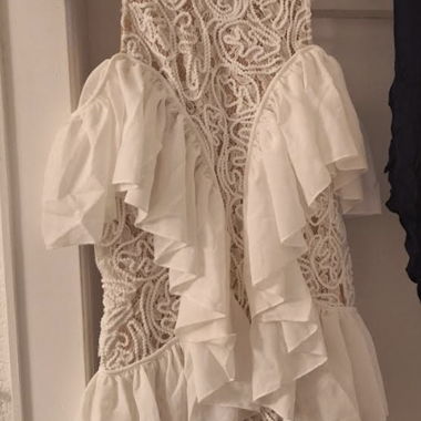 Abito di pizzo bianco