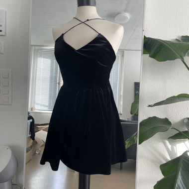 ABITO IN MAGLIA DI VELLUTO