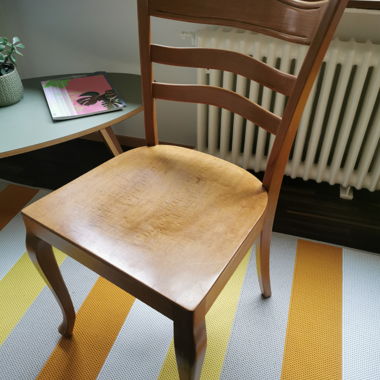 2 Holzstühle