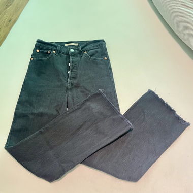 Levi's Ribcage Crop Flare Jeans