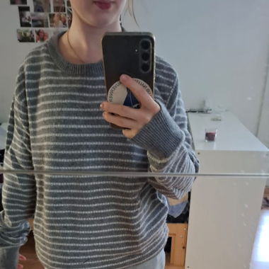Rework Pullover grau/weiss Streifen