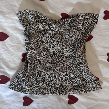 Subdued Leopardprint Tube Top