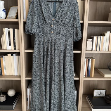 Geblümtes Milkmaid Midi Kleid