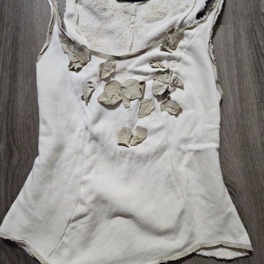 Top crema Grazia Bagnarese con applicazioni in pelle