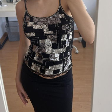 special top with pallettes