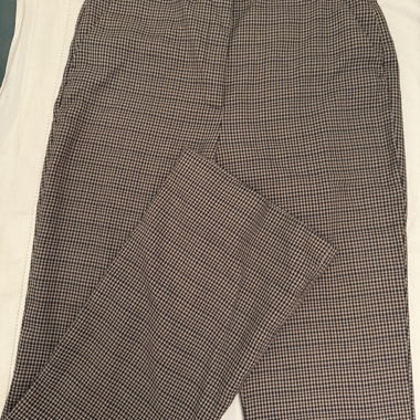 Pantaloni Zara a quadri (taglie M/L disponibili)