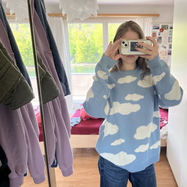 #sweatshirt
