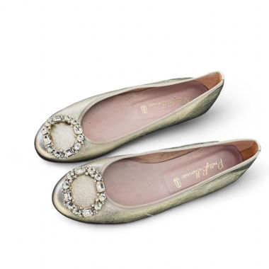 Pretty Ballerinas Gold Flats w Rhinestone detail