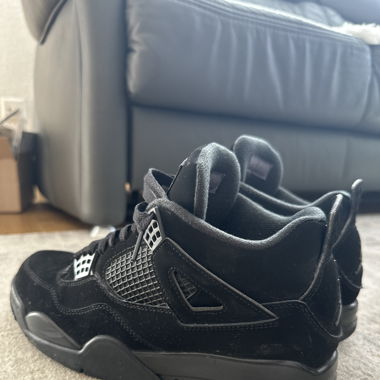 Jordan 4's Black Cats