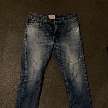 Levis 520 Jeans