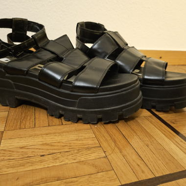 Buffalo Platform Sandlals 