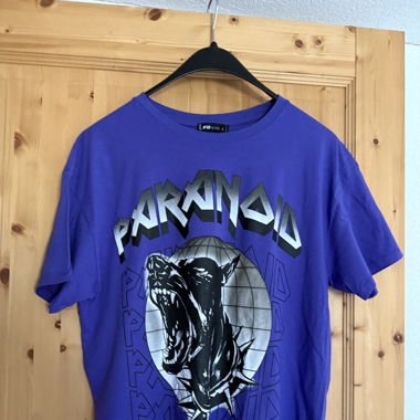 T shirt