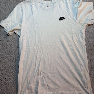 T-shirt Nike blanc
