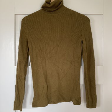 Maglione a Collo Alto Verde Oliva