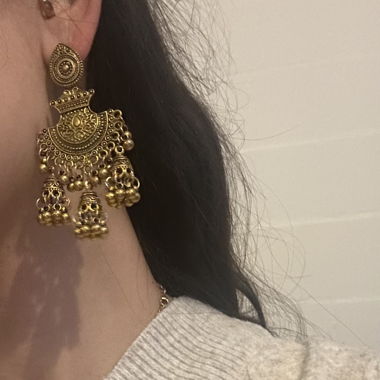 Boucles d’oreilles statement en ton doré