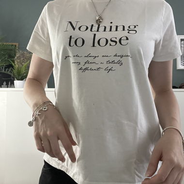 Weisses T-Shirt mit Print