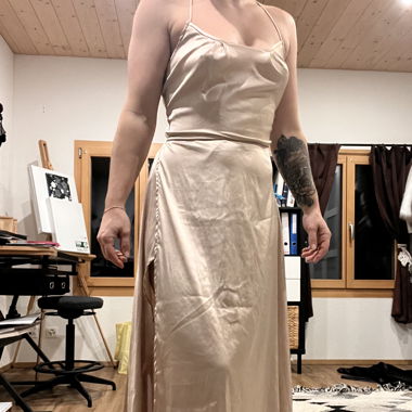 Kleid rosegold