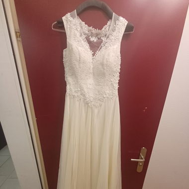 Brautkleid