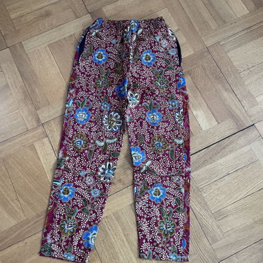 Pantalon en tissu à motifs