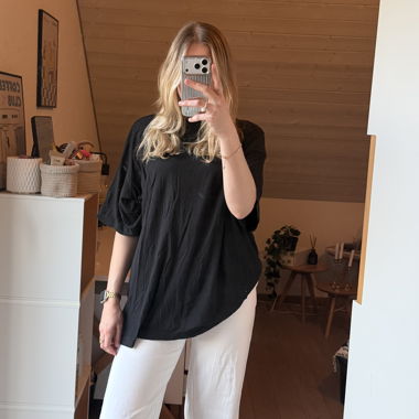 Schwarzes Oversize-Top