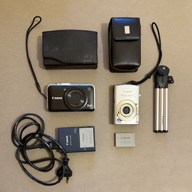 Lotto Canon PowerShot con 2 fotocamere compatte
