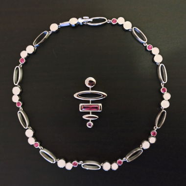 Set di gioielli collana e ciondolo separato