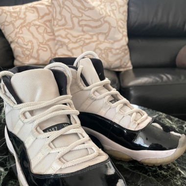 Jordan 11 Retro Concord (2018)