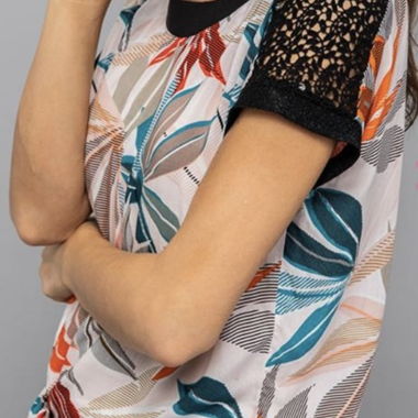 Top stampato floreale. Captain Tortue. Nuovo