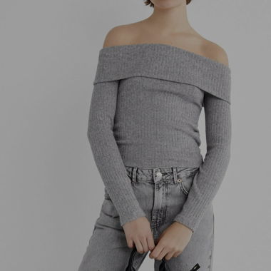 Schulterfreier Pullover (Gr. S) von Stradivarius