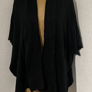 Schwarzer Mantel, Grösse M/L