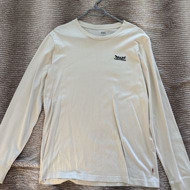 Levis longsleeve