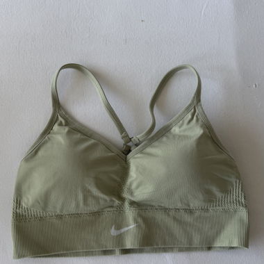 Nike Dri-FIT Sports Bra green
