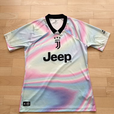 Juventus Turin x EA Sports Limited Edition Jersey