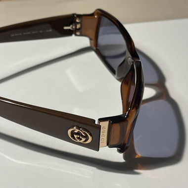 Lunettes de soleil Gucci marron
