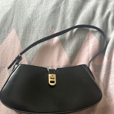 Handtasche