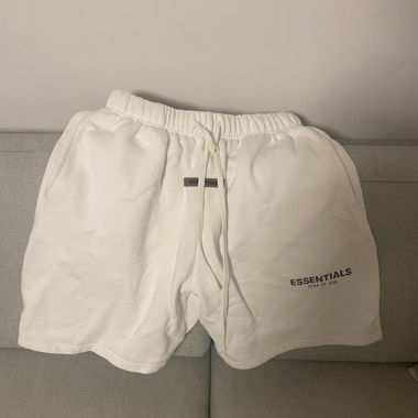 Fear of God Essentials white shorts size L