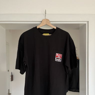 MARKET RACING LOGO T-SHIRT