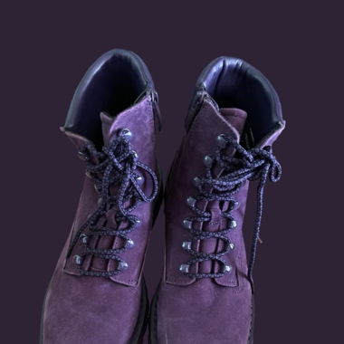 Tamaris Stiefel Gr. 41, lila, Wildlederoptik