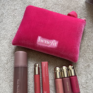 Lot de produit de produit RARE BEAUTY 