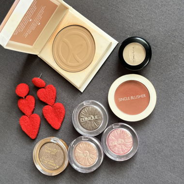 Mixed makeup lot