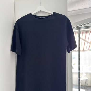 Abito T-shirt nero Zara