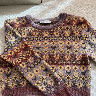 Zara sweater size L 