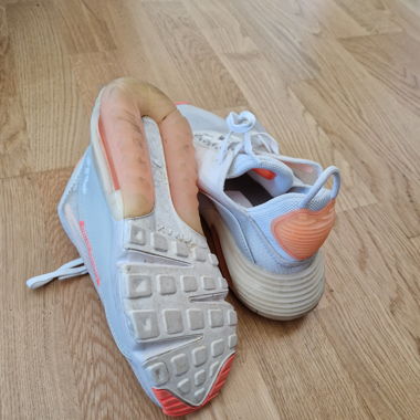 Nike air Max 2090 weiss/ Orange