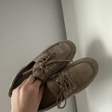 Mokassin/ moc toe shoes