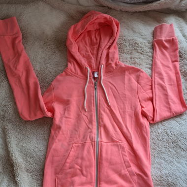 Giacca con zip e cappuccio rosa